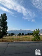 5238 W 11100 N # 2, Highland, UT 84003