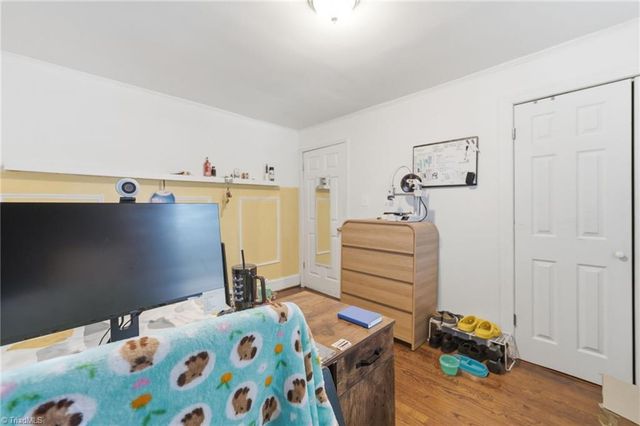 4015 Lexwin Avenue, Winston-salem, NC 27107