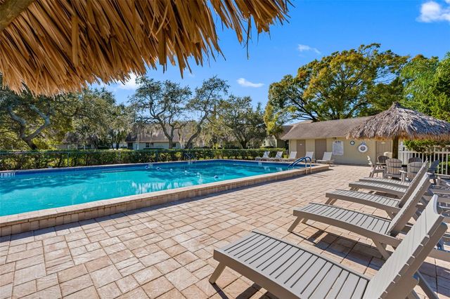3438 VERONICA COURT 27, Clearwater, FL 33761