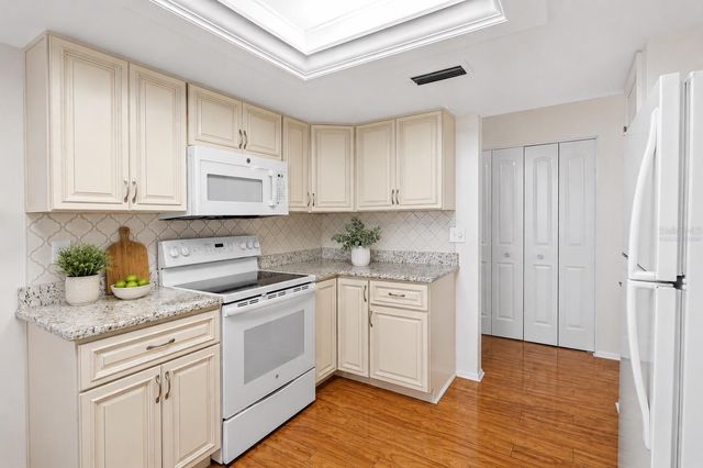 3438 VERONICA COURT 27, Clearwater, FL 33761