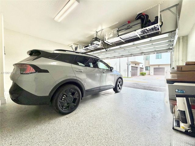 4861 NW 83rd Path 4861, Doral, FL 33166