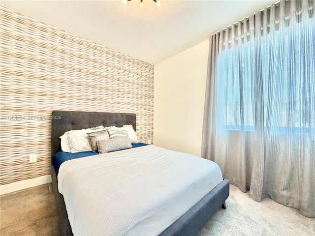 4861 NW 83rd Path 4861, Doral, FL 33166