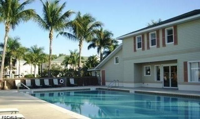 1757 Four Mile Cove PKY 324, Cape Coral, FL 33990