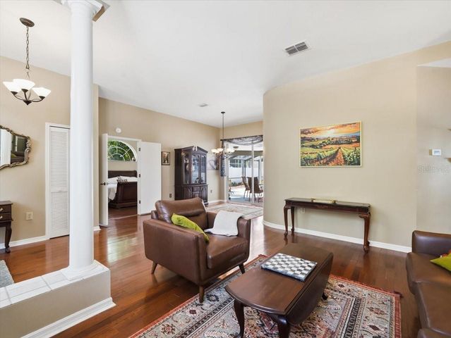 6512 STEEPLECHASE DRIVE, Tampa, FL 33625
