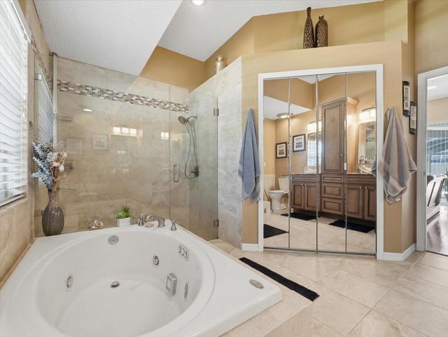 6512 STEEPLECHASE DRIVE, Tampa, FL 33625