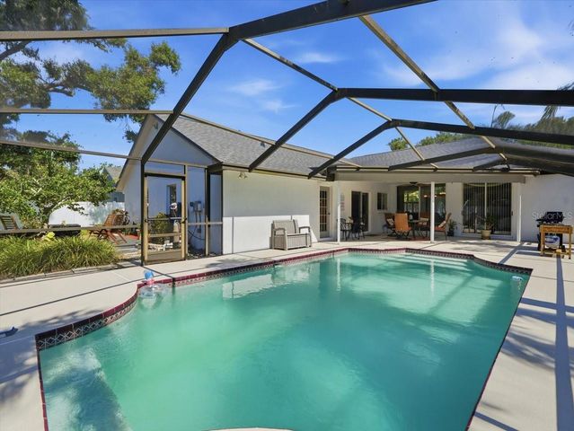 6512 STEEPLECHASE DRIVE, Tampa, FL 33625