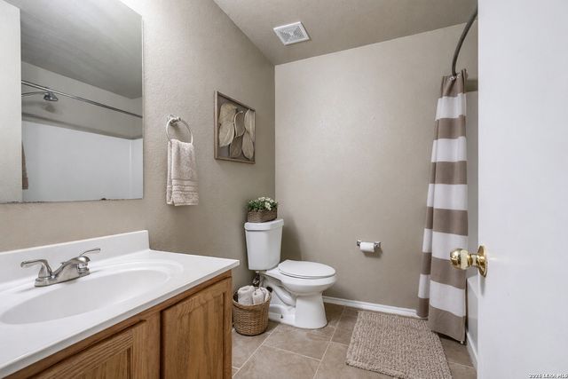 1702 Twilight, San Antonio, TX 78260