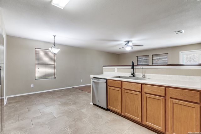 1702 Twilight, San Antonio, TX 78260