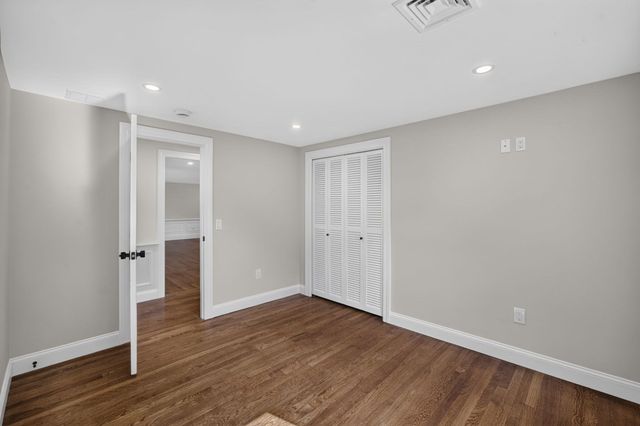 2 Par 3 Drive, Yarmouth, MA 02664