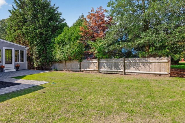 2 Par 3 Drive, Yarmouth, MA 02664