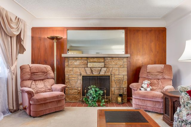 10 Faye Drive, Latonia, KY 41015
