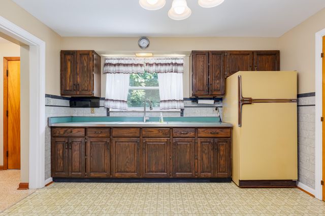 10 Faye Drive, Latonia, KY 41015