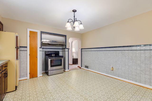 10 Faye Drive, Latonia, KY 41015