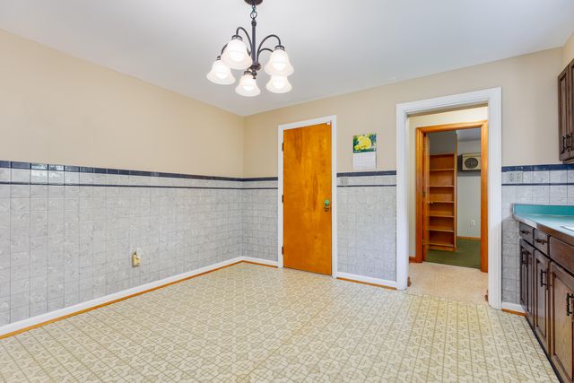 10 Faye Drive, Latonia, KY 41015