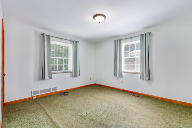 10 Faye Drive, Latonia, KY 41015