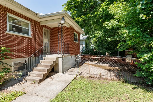 10 Faye Drive, Latonia, KY 41015