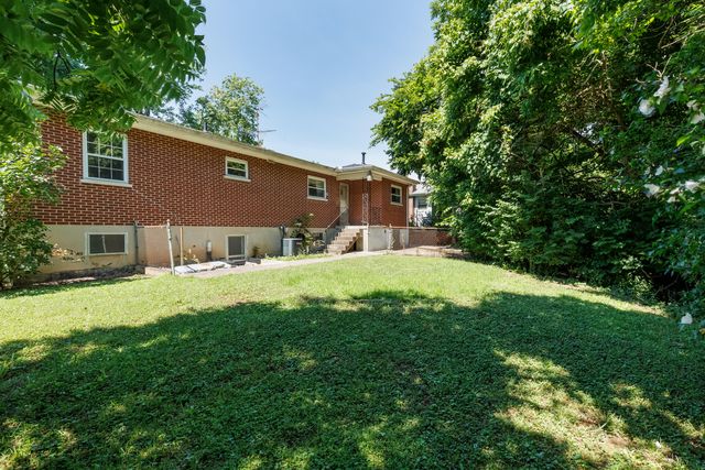 10 Faye Drive, Latonia, KY 41015