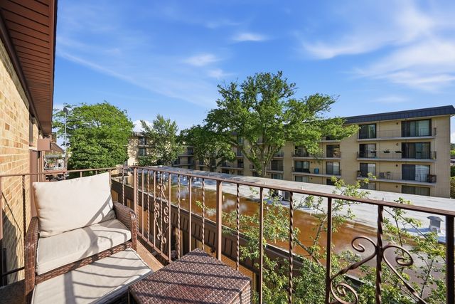 6233 N NIAGARA Avenue 4A, Chicago, IL 60631