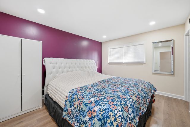 6233 N NIAGARA Avenue 4A, Chicago, IL 60631