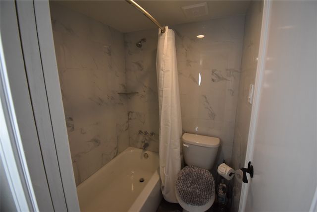 538 E AVENUE J B, Grand Prairie, TX 75050