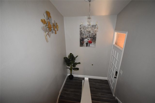 538 E AVENUE J B, Grand Prairie, TX 75050