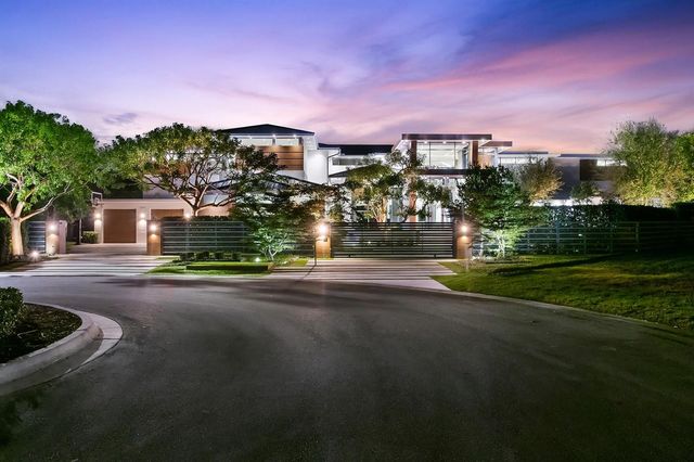 10691 Golden Eagle Court, Plantation, FL 33324