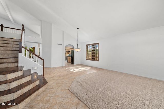 5225 W DEL RIO Street, Chandler, AZ 85226