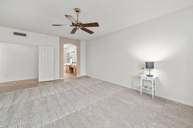 5225 W DEL RIO Street, Chandler, AZ 85226
