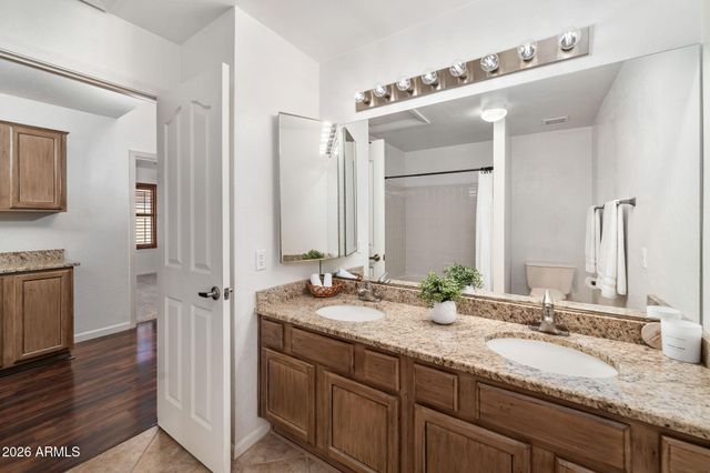 5225 W DEL RIO Street, Chandler, AZ 85226