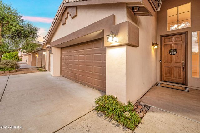 5225 W DEL RIO Street, Chandler, AZ 85226