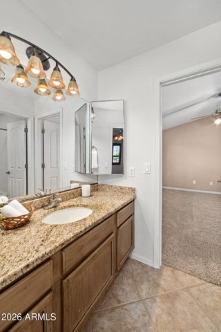 5225 W DEL RIO Street, Chandler, AZ 85226