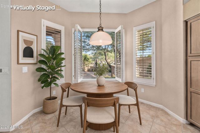 5225 W DEL RIO Street, Chandler, AZ 85226
