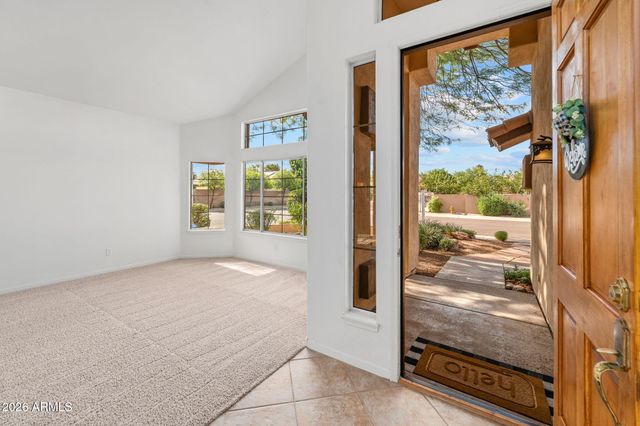 5225 W DEL RIO Street, Chandler, AZ 85226