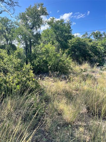 7134 Emerald Drive, Brownwood, TX 76801
