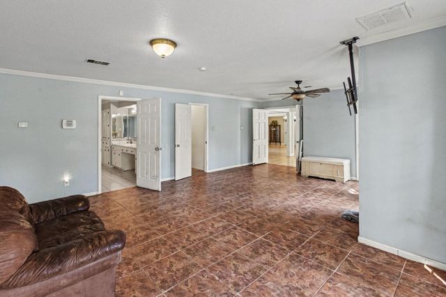 17807 Loring Lane, Spring, TX 77388
