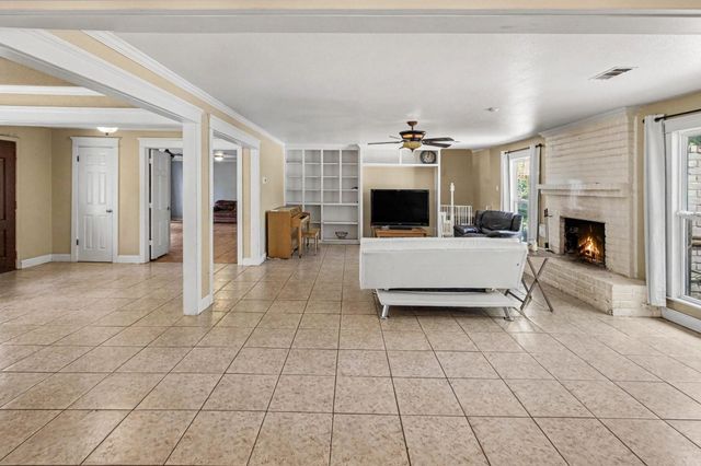 17807 Loring Lane, Spring, TX 77388