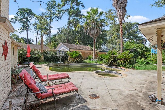 17807 Loring Lane, Spring, TX 77388
