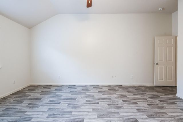 8334 Loetsch Ridge Way, Spring, TX 77379