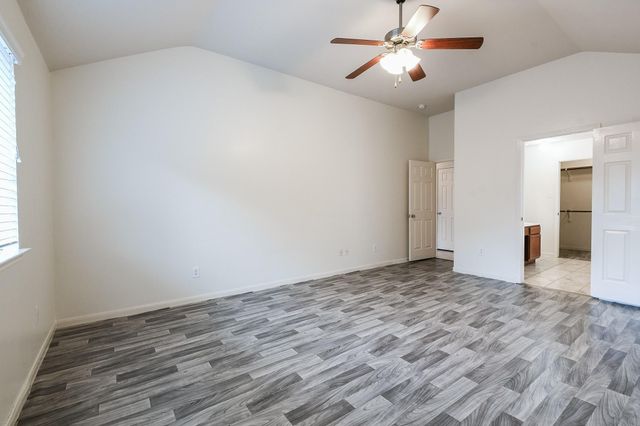 8334 Loetsch Ridge Way, Spring, TX 77379