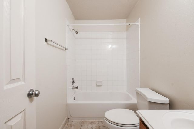 8334 Loetsch Ridge Way, Spring, TX 77379