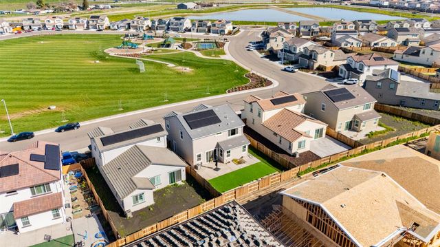 1533 Finestra Dr, Manteca, CA 95337