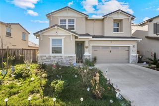 1533 Finestra Dr, Manteca, CA 95337