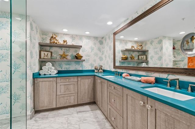 1170 GULF BOULEVARD 403, Clearwater Beach, FL 33767