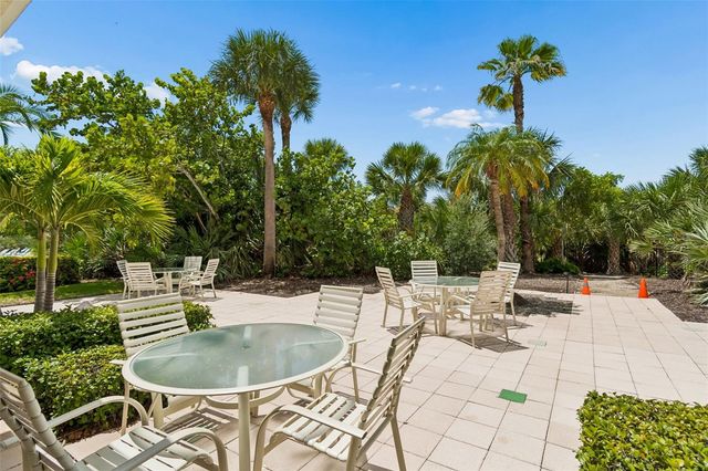 1170 GULF BOULEVARD 403, Clearwater Beach, FL 33767