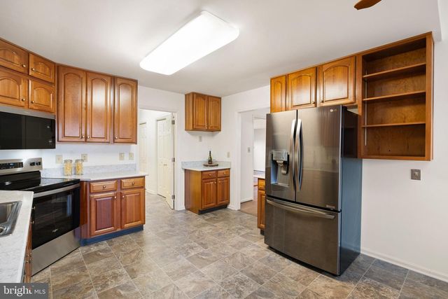 22 EYNON CT, Hockessin, DE 19707