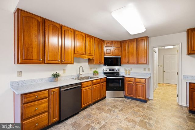 22 EYNON CT, Hockessin, DE 19707