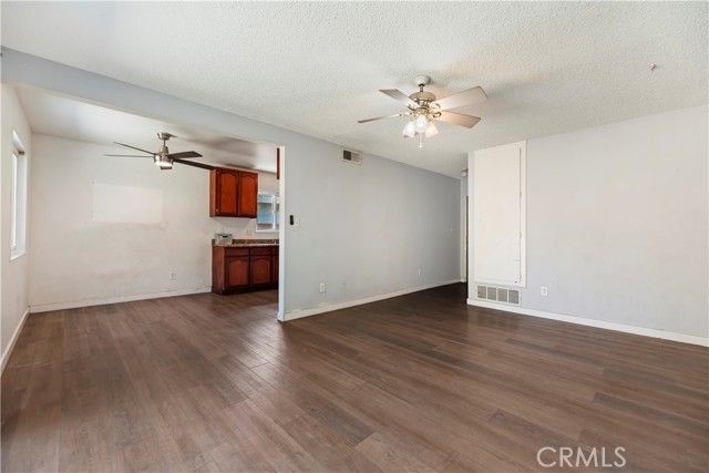 2871 E Tyler, Long Beach, CA 90810