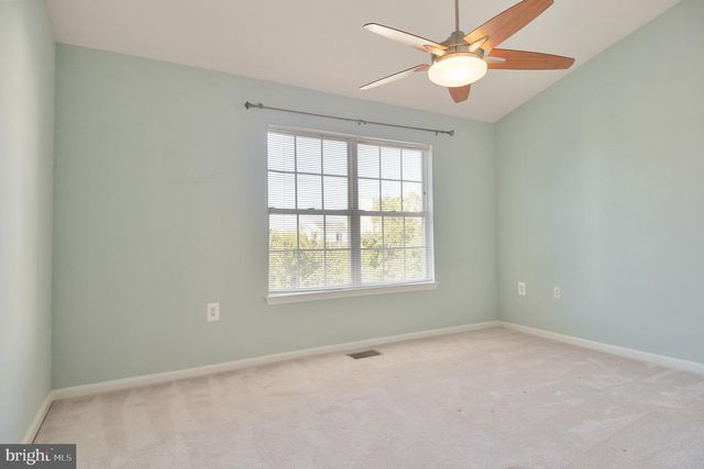 13071 MARCEY CREEK RD, Herndon, VA 20171
