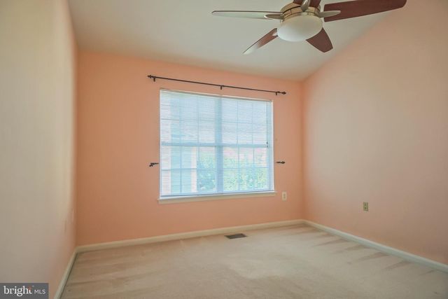 13071 MARCEY CREEK RD, Herndon, VA 20171