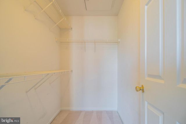 13071 MARCEY CREEK RD, Herndon, VA 20171